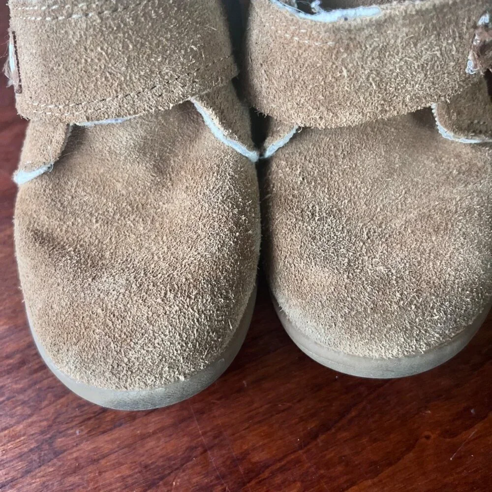 UGG‎ Toddler Suede Shearling Booties Size 8 Tan & White